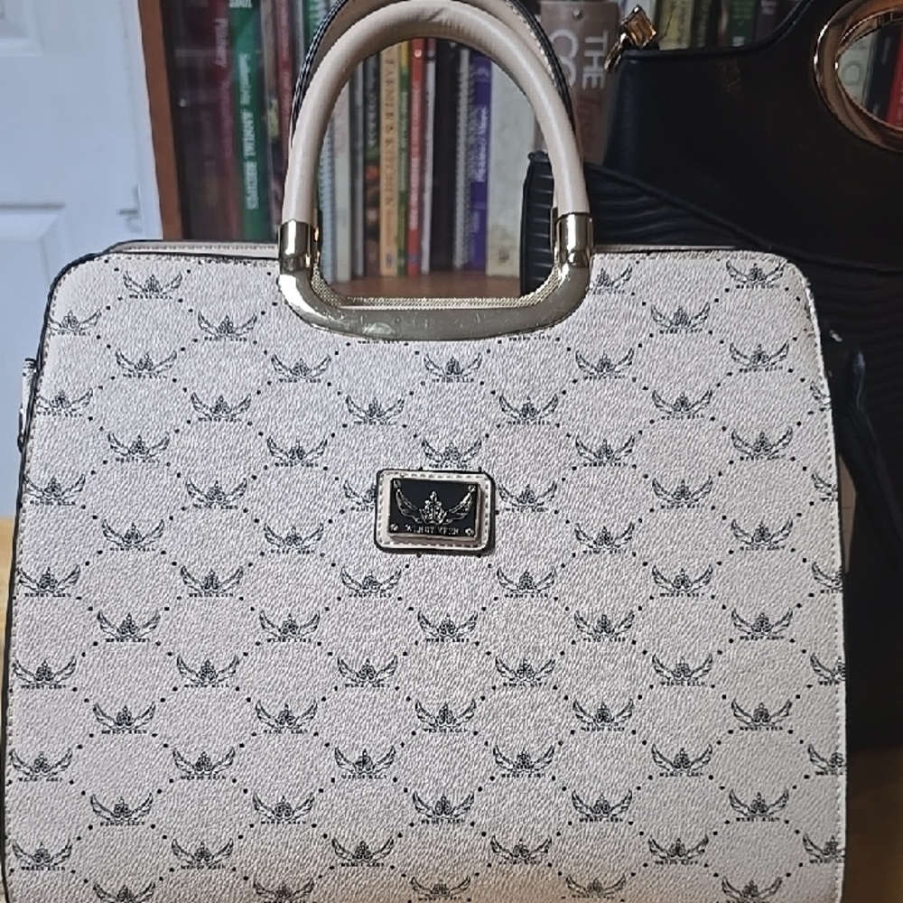 Chic Cream Satchel with Patterned Design